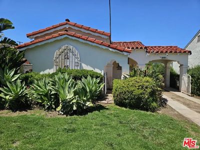 1015 E 66th St, Inglewood, CA, 90302