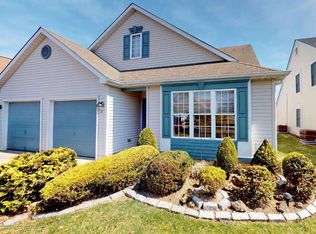 11 Dexter Ln, Jackson, NJ 08527