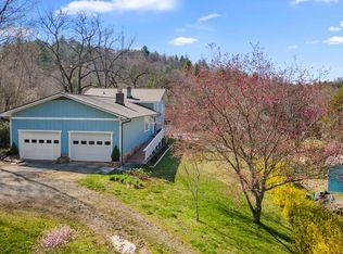 21 Stalcup Ln, Marble, NC 28905