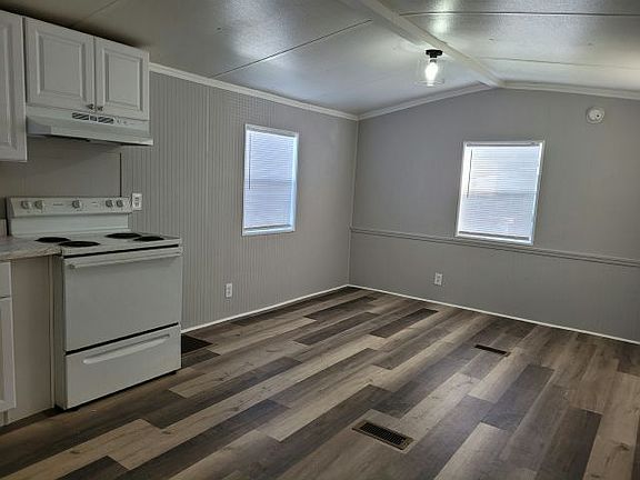 4th image of 2850 New Tampa Hwy #70
