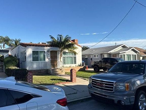 3rd image of 758 W 18th St