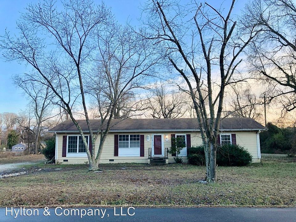 1st image of 513 Greenbrier Ave