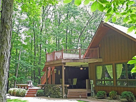 2nd image of 864 Circlewood Dr