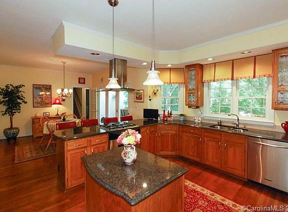 2nd image of 4633 Cotton Creek Dr