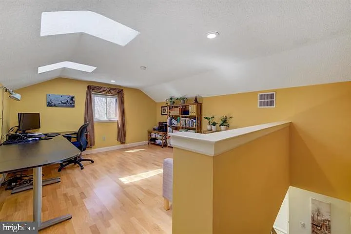 17 Ashford Dr — Photo 28
