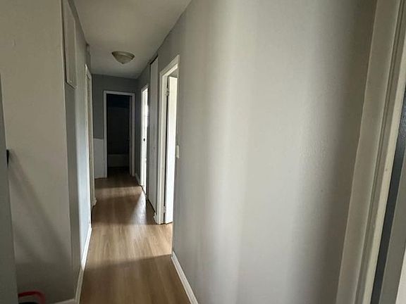 4th image of 5142 Whaley Dr