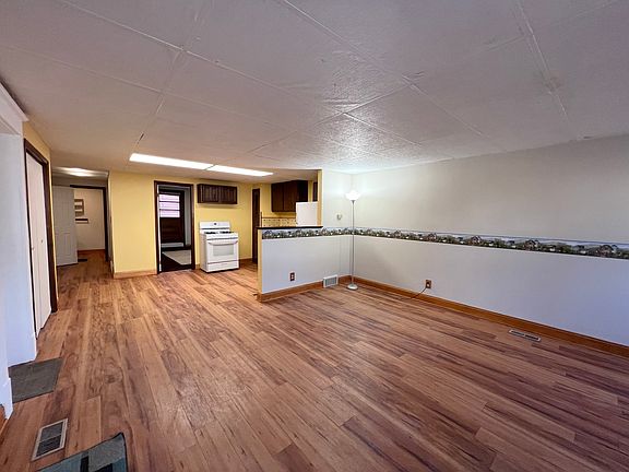 2nd image of 339 Tacoma Ave #1