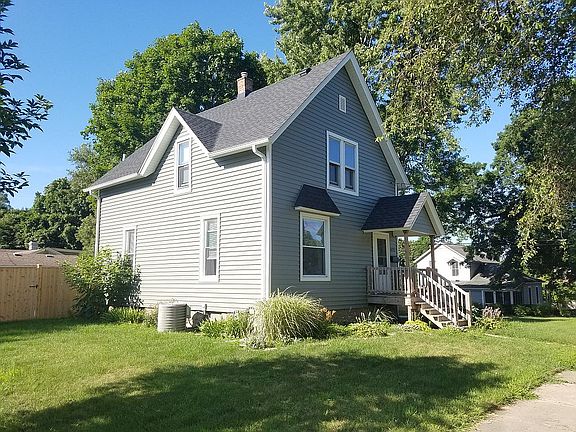 2nd image of 615 Jefferson Ave