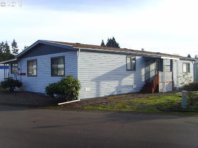 2nd image of 77500 S 6th St Space B-11