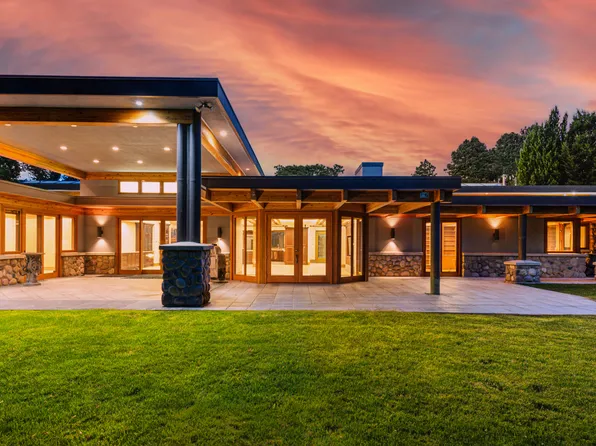 6288 S Moffat Farm Ln, Salt Lake City, UT 84121