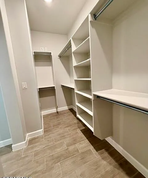 13972 Summer Valley Ave — Photo 19