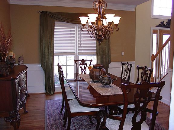 Formal Banquet Dining