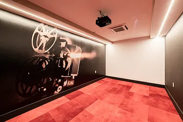 Rented by Key City Capital Inc