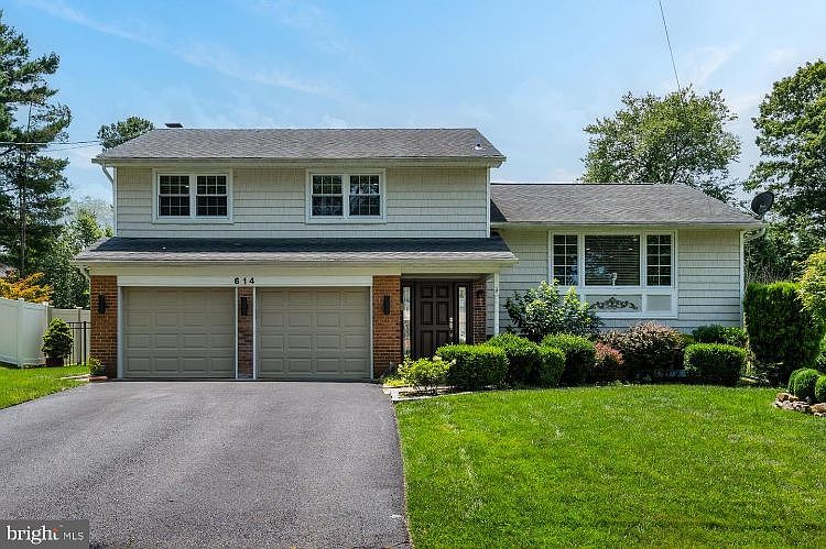 1st image of 614 Old Orchard Rd