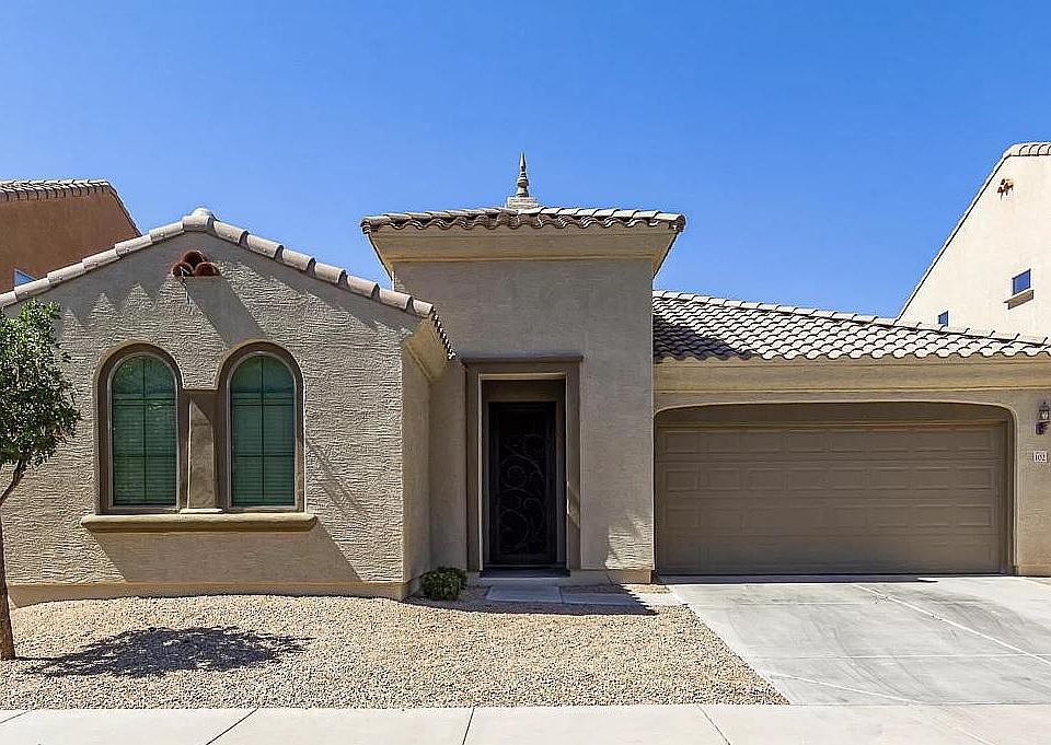 1st image of 102 W Aster Dr