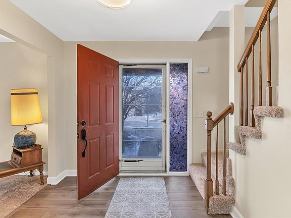 3rd image of 6840 NORWOOD Drive