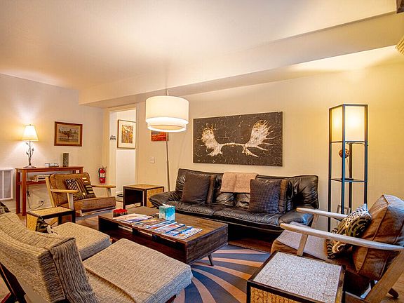 5th image of 340 W River St #139