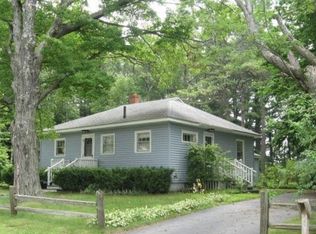 3 Pinecrest Ln, Dover, NH 03820