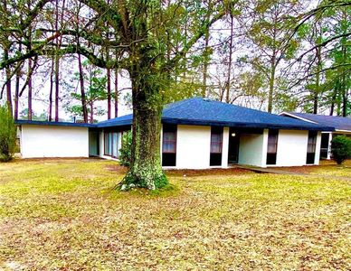 615 Lallah St, Pineville, LA, 71360
