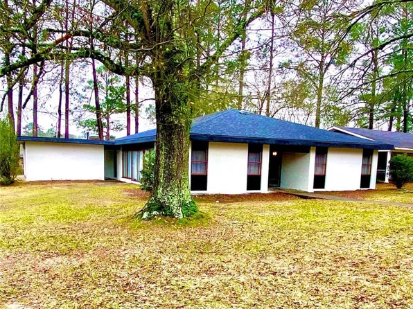 615 Lallah St, Pineville, LA 71360