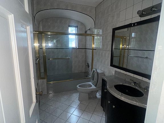 2nd image of 144-44 Jewel Ave