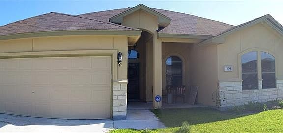 2nd image of 1109 Blackbuck Ln