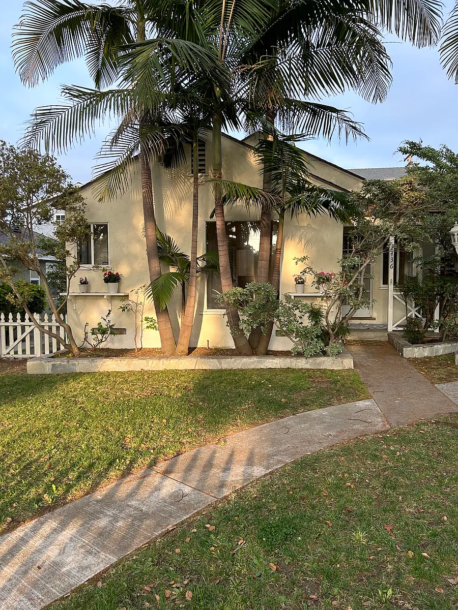 Building Photo - 2436 Gramercy Ave #2436