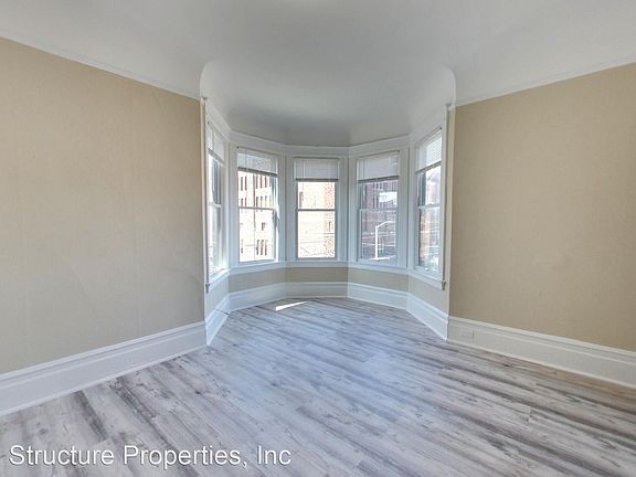 2nd image of 292 14th St APT 8