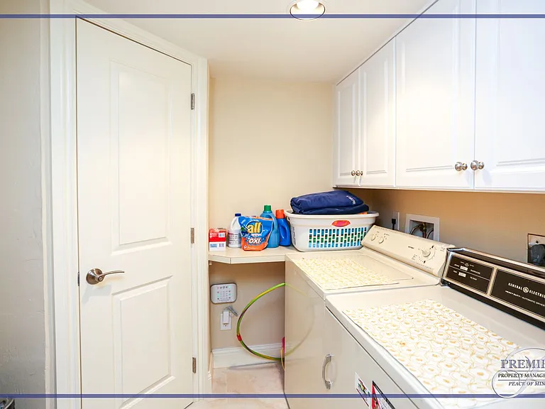 4551 Gulf Shore Blvd N #301 — Photo 31