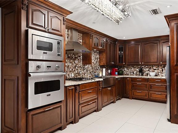 5th image of 1509 La Vista Ave