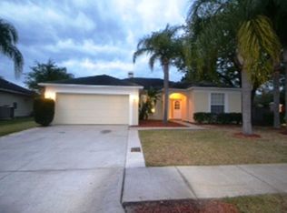 22402 Laureldale Dr, Lutz, FL 33549