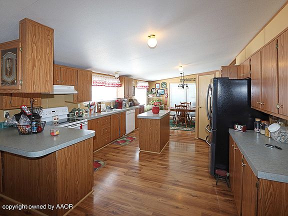 5th image of 3201 Silver Hill Cir