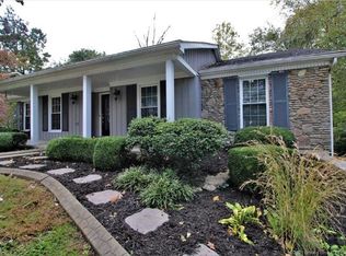 1703 Creekside Dr, Clarksville, IN 47129