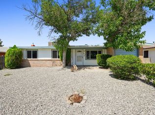 1237 Hupmobile Dr NE, Albuquerque, NM 87112