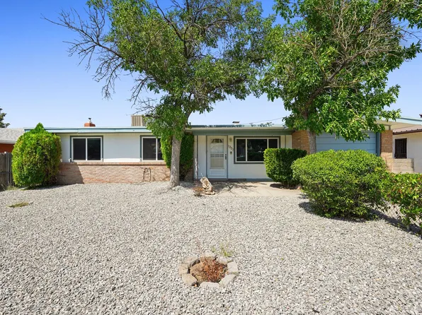 1237 Hupmobile Dr NE, Albuquerque, NM 87112