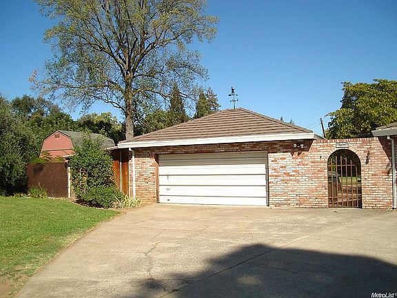 2nd image of 3601 Jenny Lind Ave