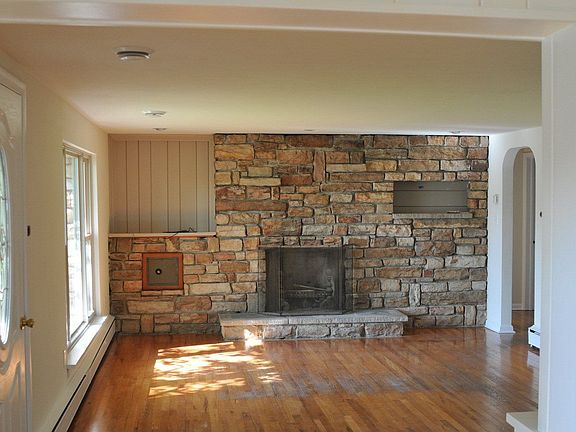 Living room with fireplace