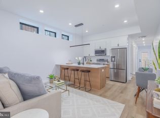1012 17th Pl NE APT 1, Washington, DC 20002