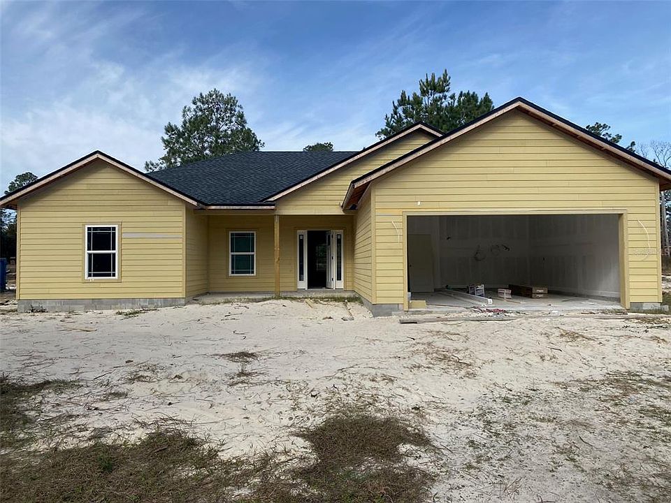 1st image of 214 SW Cherry Blossom Way