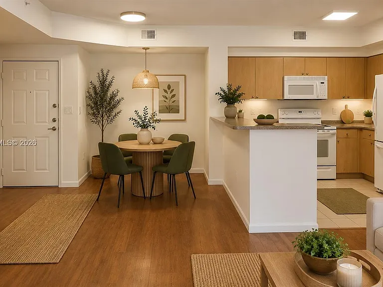 8020 Nob Hill Rd #205 — Photo 7