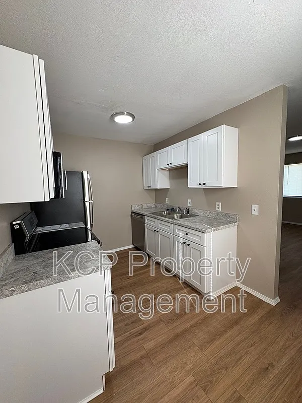 1 bed, 1.0 bath, 750 sqft, $900 — Photo 4