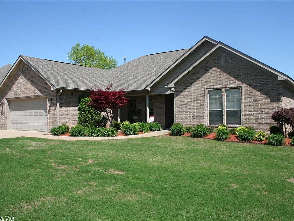 1st image of 3208 Moonlighting Place Dr