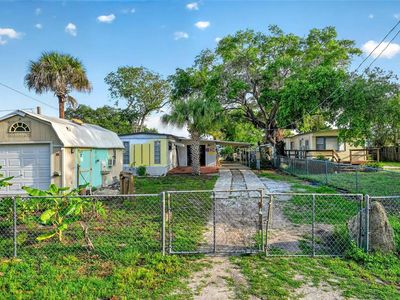 138 INDIAN CREEK ROAD, Oak Hill, FL, 32759