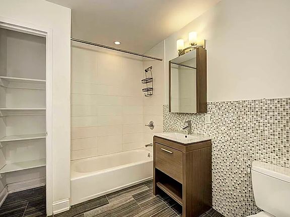 3rd image of 382 Lefferts Ave APT 3C
