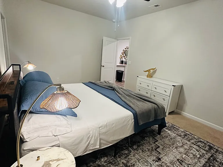 490 Whitby Ct — Photo 9
