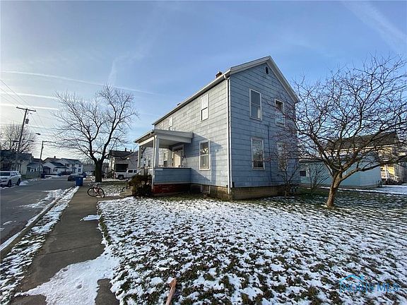 3rd image of 512 N Park Ave
