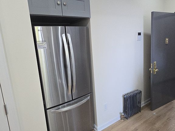 4th image of 6762 4th Ave Unit 2R