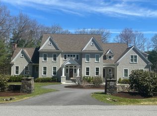 42 Oak Trl, Bolton, MA 01740