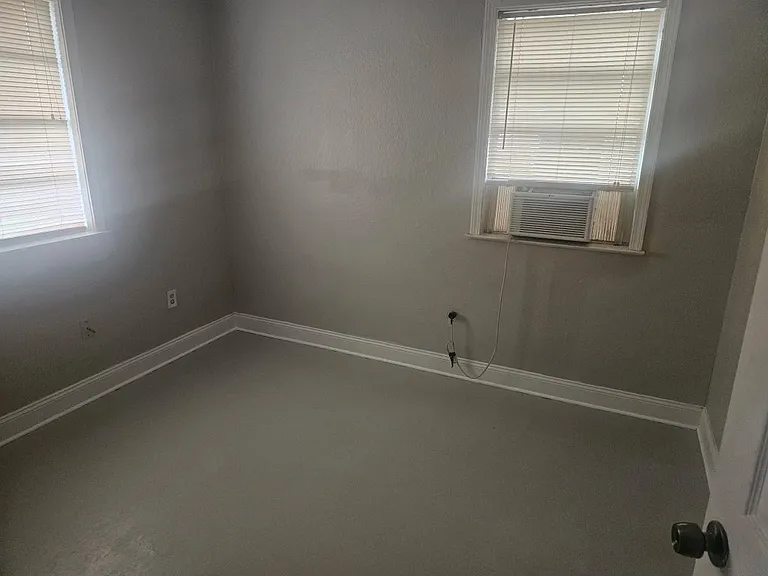32697 Cynthia Dr — Photo 4
