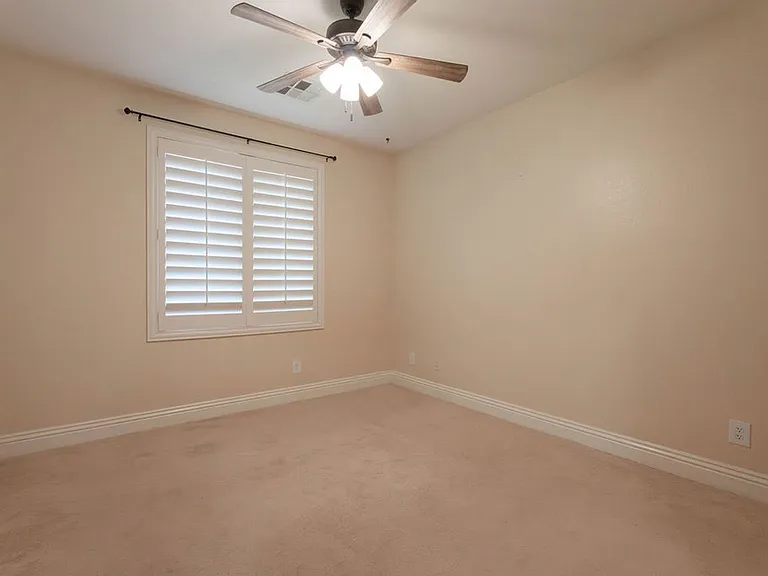10387 Sweet Laurel St — Photo 15